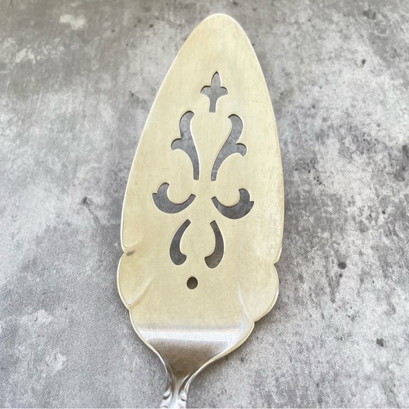 Vtg International Silverplate Flatware Pie Cake Server Interlude c1971 - Picture 2 of 6